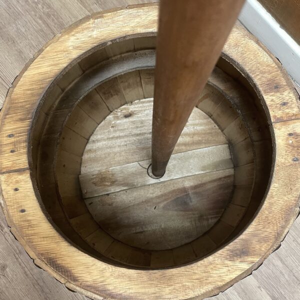 Taburete de barril de cerveza y soporte para sombrilla - Natural - Imagen 9