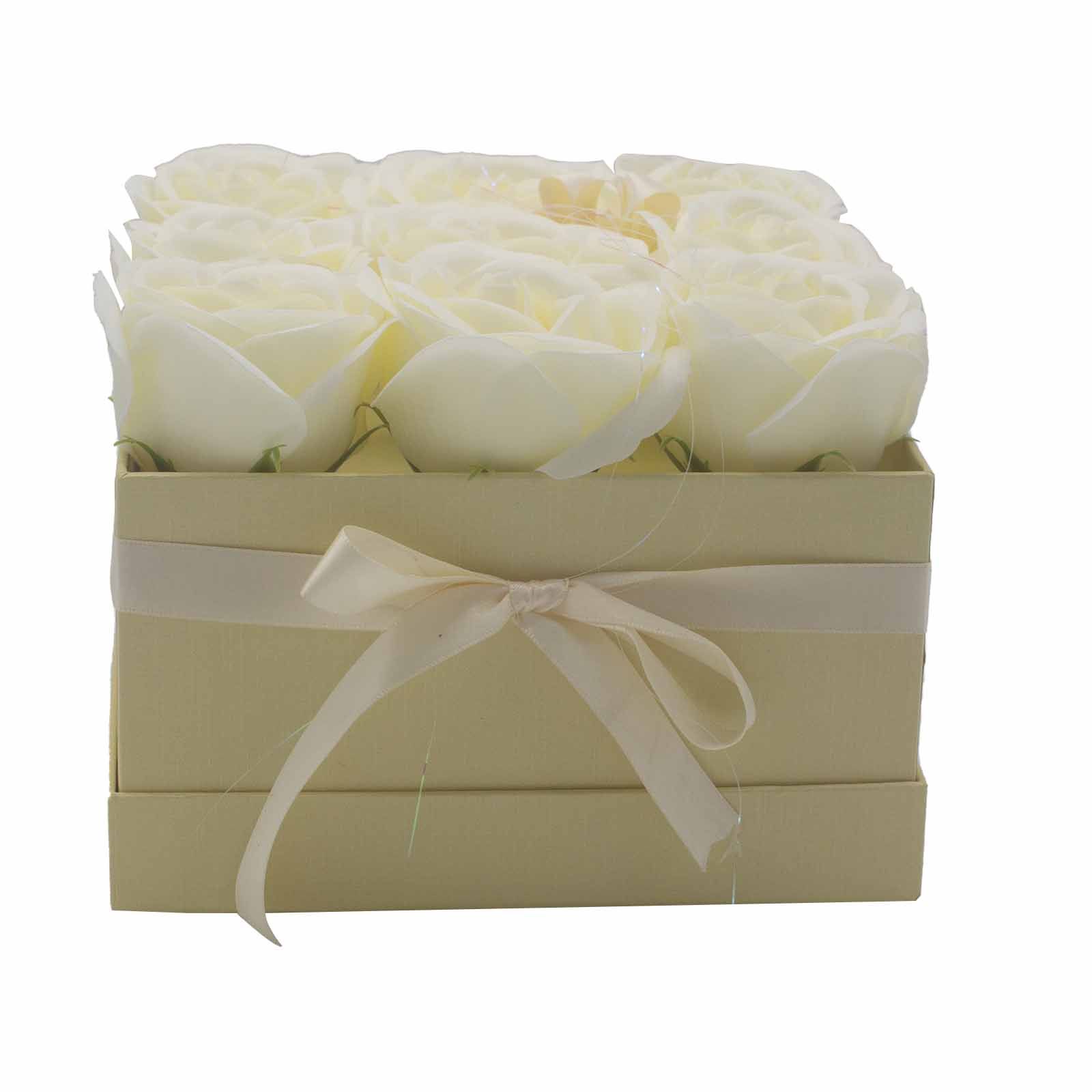 Caja de Regalo - Flor de Jabón  9 Rosas Crema - cuadrado - Imagen 8
