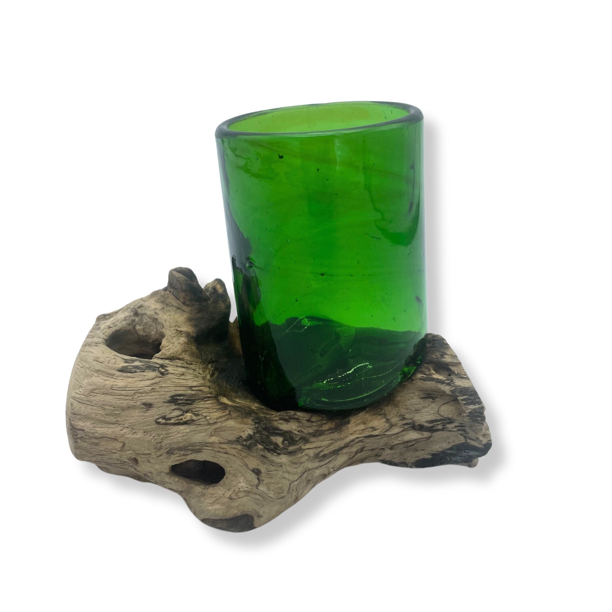 Botellas de Cerveza Recicladas - Vaso de Whisky sobre Madera - Imagen 2