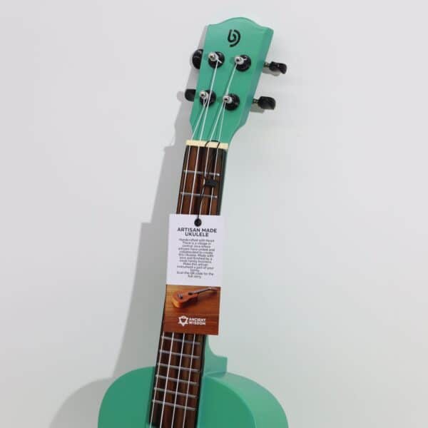 Ukelele Artesanal - Acabado Sunburst Natural (4 Cuerdas) - Imagen 3