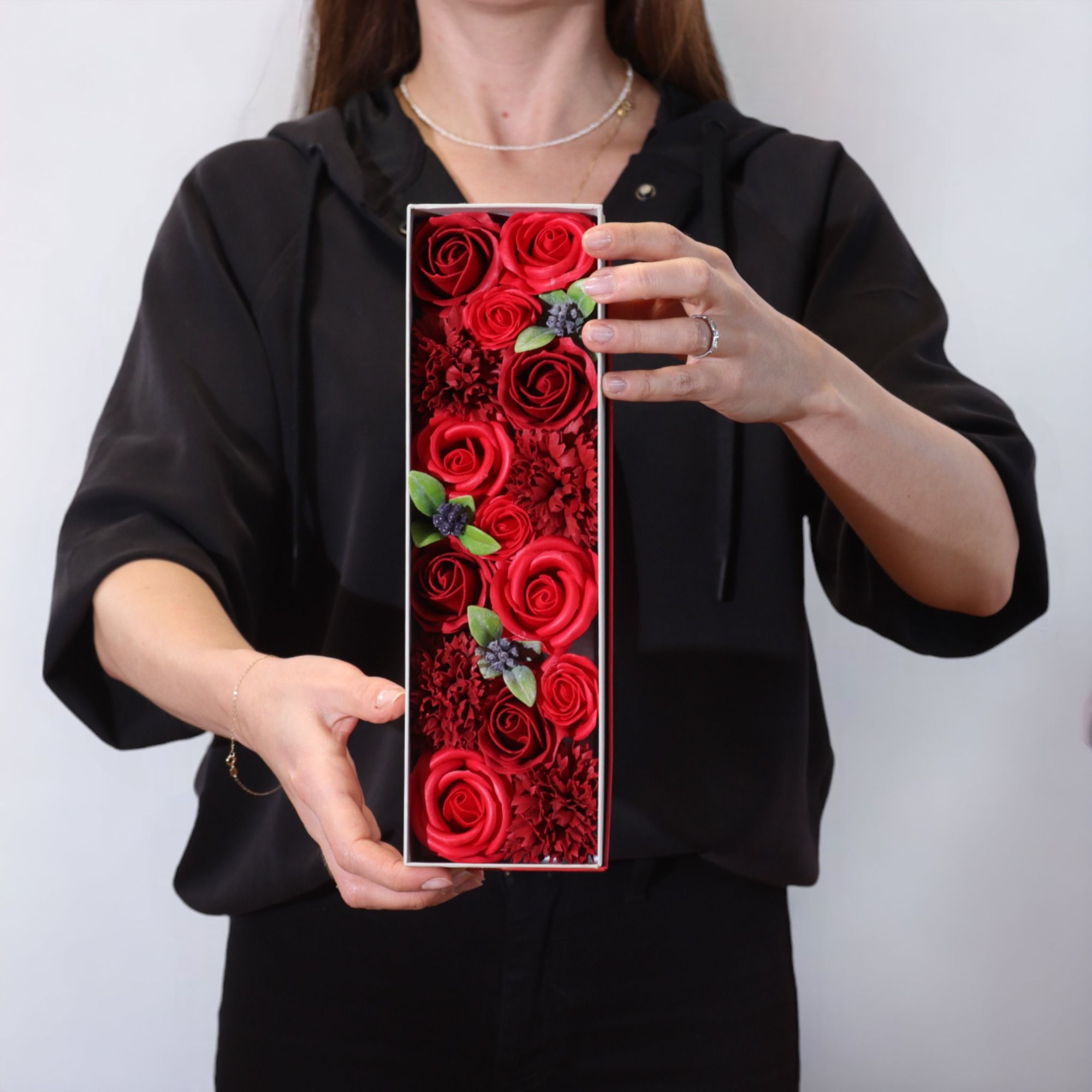 Caja Larga - Rosas Rojas Clásicas - Imagen 5