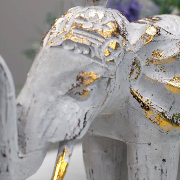 Elefante Tallado en Madera - Oro Blanco - Imagen 7