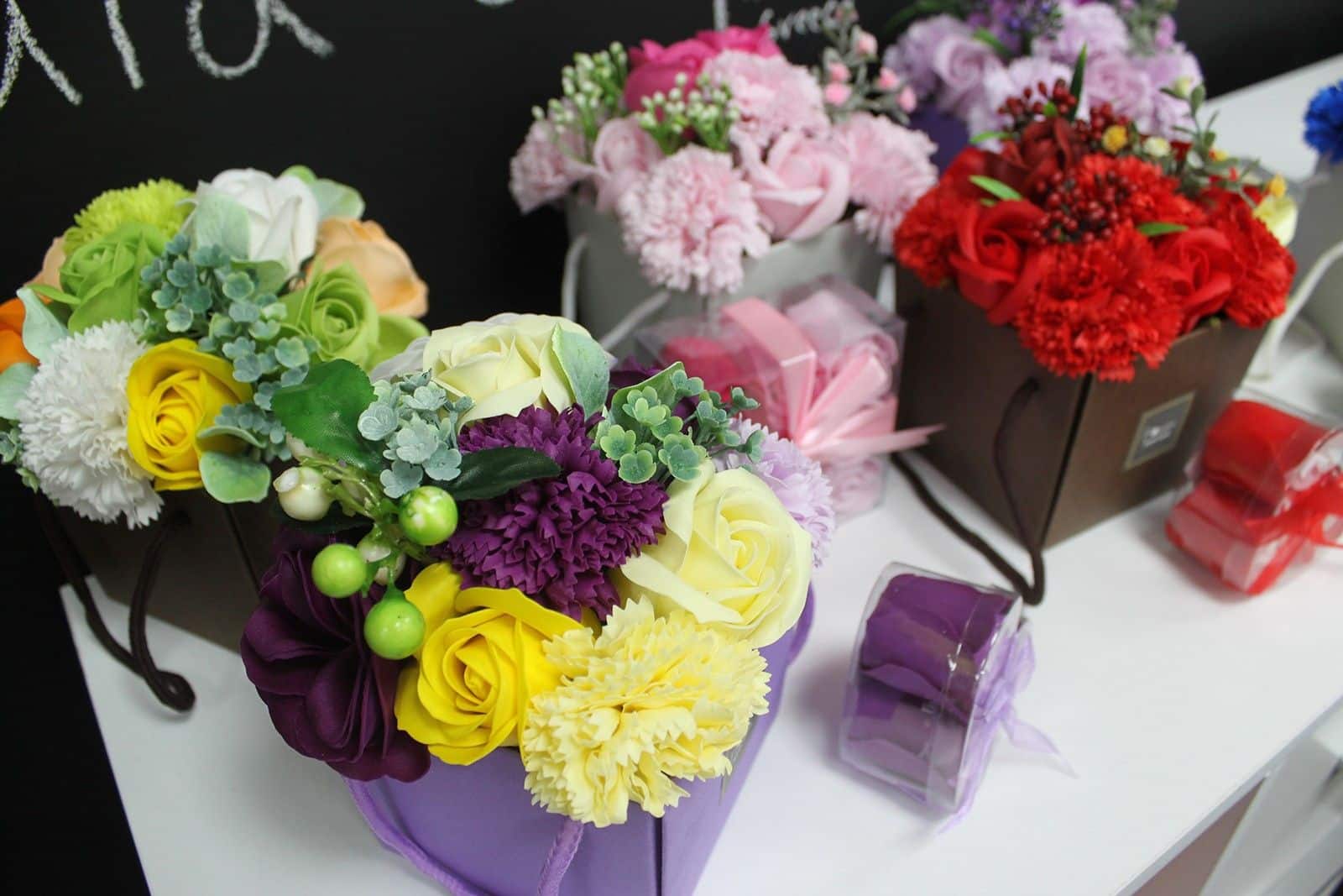 Bouquet Flores Jabón-Flores de Primavera - Imagen 4