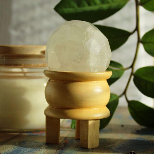 Bola Curativa de Piedras Preciosas y soporte - Cuarzo de roca - Imagen 3