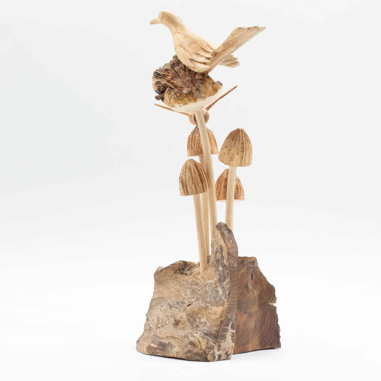 Talla de arte en madera parásita hecha a mano - Pájaro y abeja sobre hongos - Imagen 5